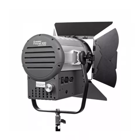 Осветитель студийный GreenBean Fresnel 300 LED X3 DMX