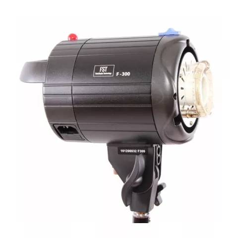 Комплект импульсного света FST F-300 Novel Kit