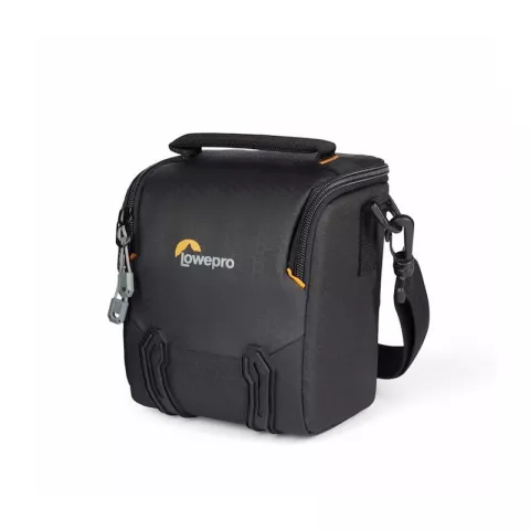 Сумка Lowepro Adventura SH 120 III черная (LP37450-PWW)