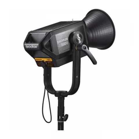 Осветитель светодиодный Godox Knowled M600D студийный
