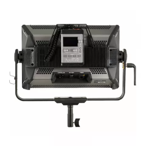 Светодиодный осветитель Aputure Nova P300c kit набор с кейсом
